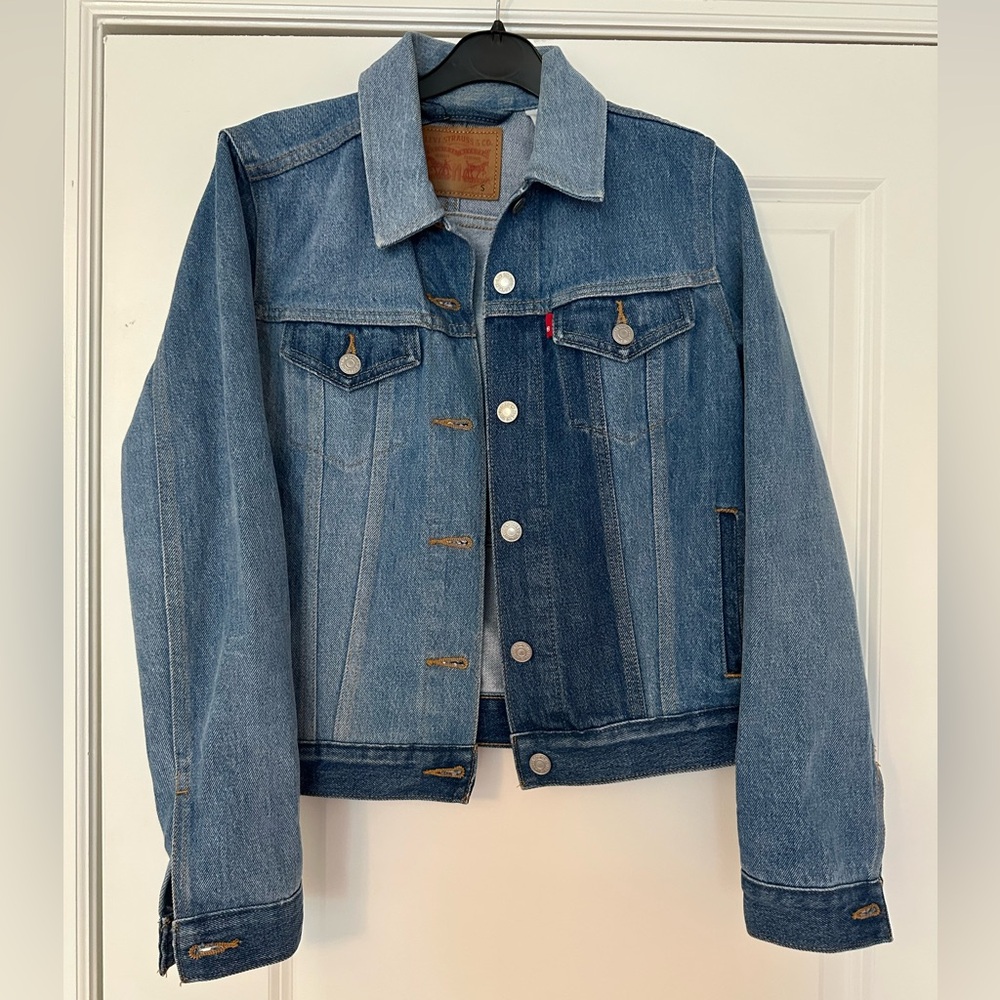 90s style Levi Strauss & Co Indigo Denim Jacket